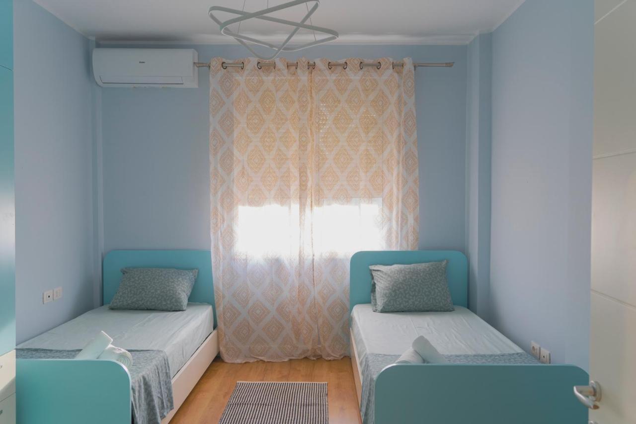 Cane Apartment New Bazaar ティラナ エクステリア 写真