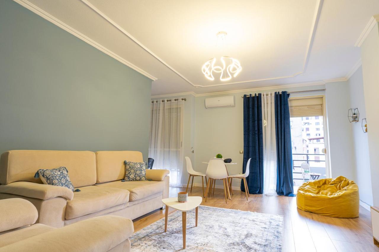 Cane Apartment New Bazaar ティラナ エクステリア 写真