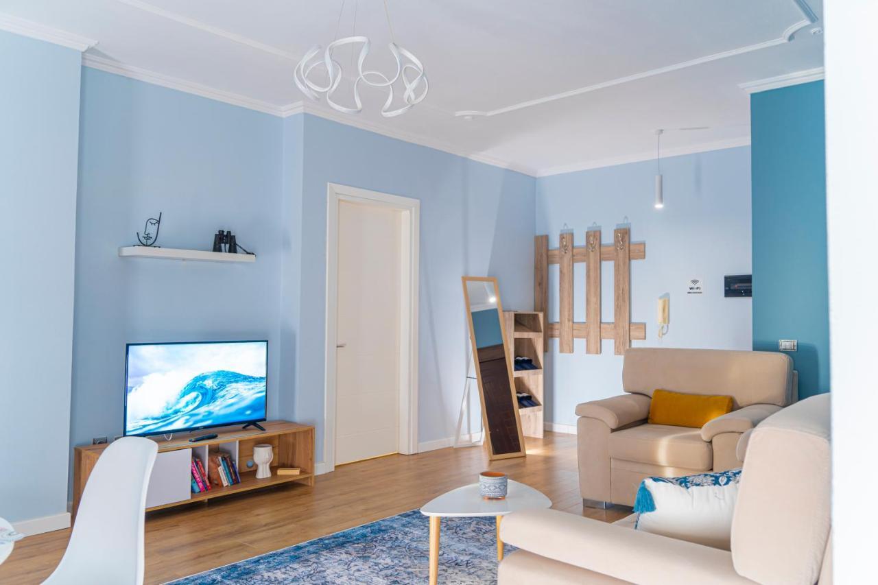 Cane Apartment New Bazaar ティラナ エクステリア 写真